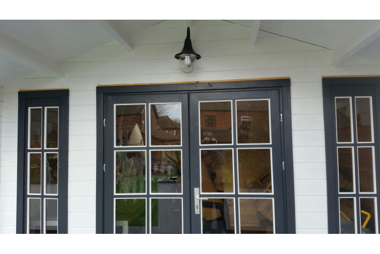 Casas prefabricadas Las Palmas modelo Inglund 40.0768N detalle puertas