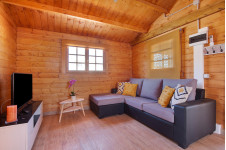 Casas de madera Portugal Modelo Kay 40.0825N SALÓN Casas de madera Portugal Modelo Kay 40.0825N SALÓN