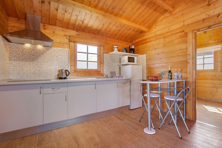 Casas de madera Portugal Modelo Kay 40.0825N COCINA Casas de madera Portugal Modelo Kay 40.0825N COCINA