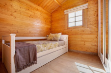 Casas de madera Portugal Modelo Kay 40.0825N DORMITORIO Casas de madera Portugal Modelo Kay 40.0825N DORMITORIO