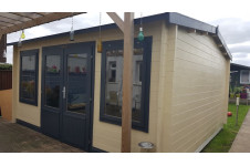 Casas de madera Leira - Modelo Meaghan - Lateral