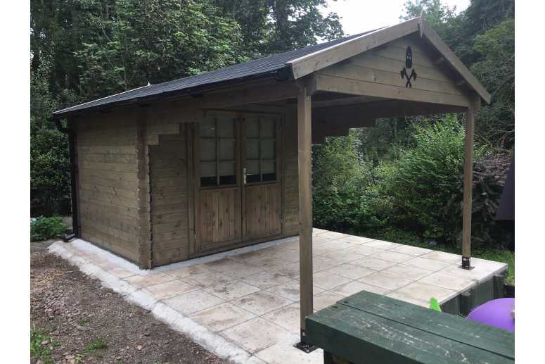 Caseta de madera Cambados - Nogal Caseta de madera Cambados - Nogal