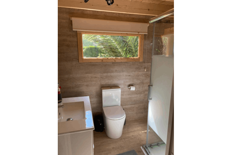 Casas de madera prefabricadas Barcelona modelo Flow baño