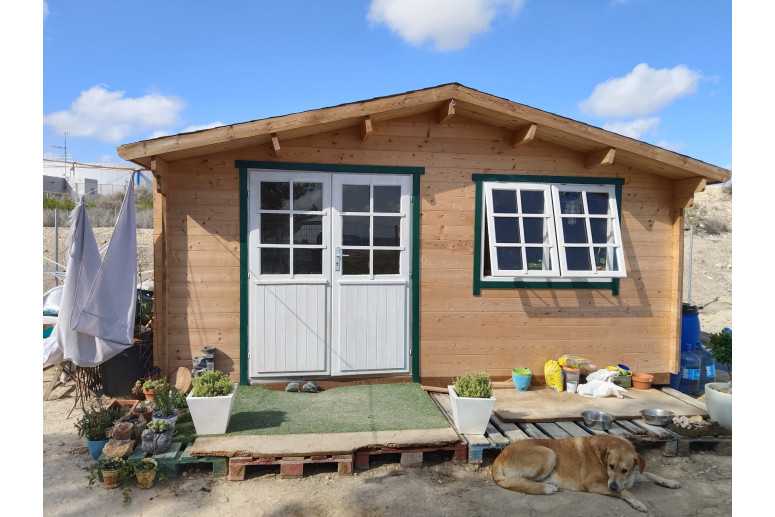 Casas de madera Pontevedra modelo Leipzig 40.7215 frontal